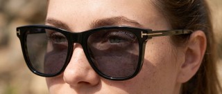 Tom Ford Sinatra FT1104 01A 53 Gegenereerde afbeelding